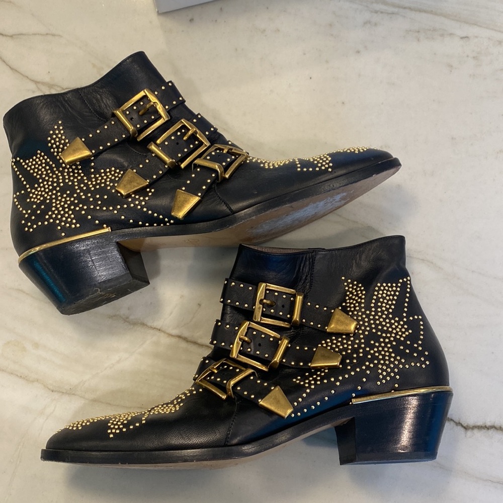 Chloe Susanna short boots